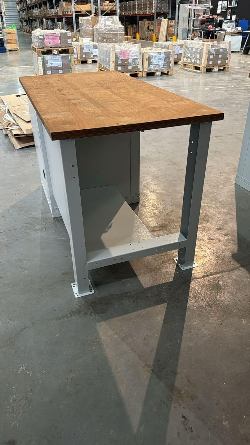 ER-00020619 Верстак однотумбовый WOKER PRO 1005.1500