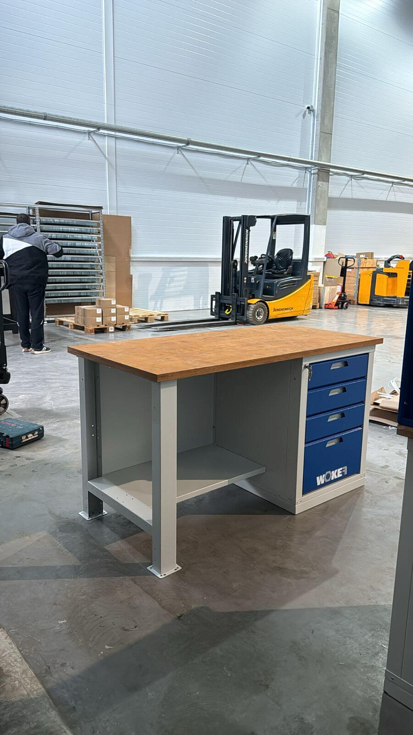 ER-00020619 Верстак однотумбовый WOKER PRO 1005.1500